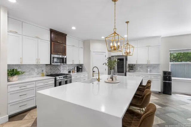 $450,000 | 303 Pendleton Avenue, San Antonio, TX 78204