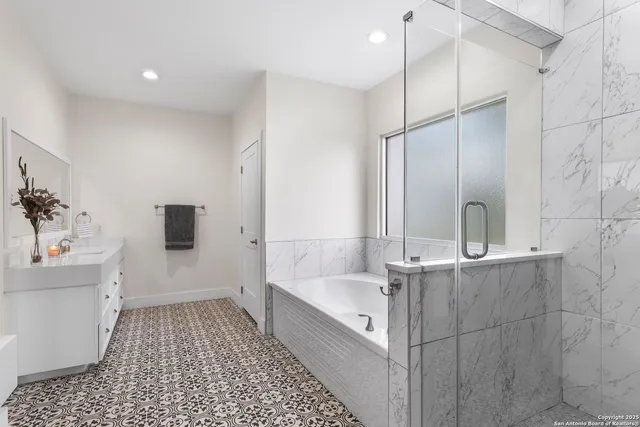 $450,000 | 303 Pendleton Avenue, San Antonio, TX 78204