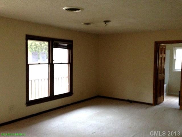 533 Archie Whitesides Road Gastonia, NC 28052 - Photo 3 of 10 Gallery Image 3