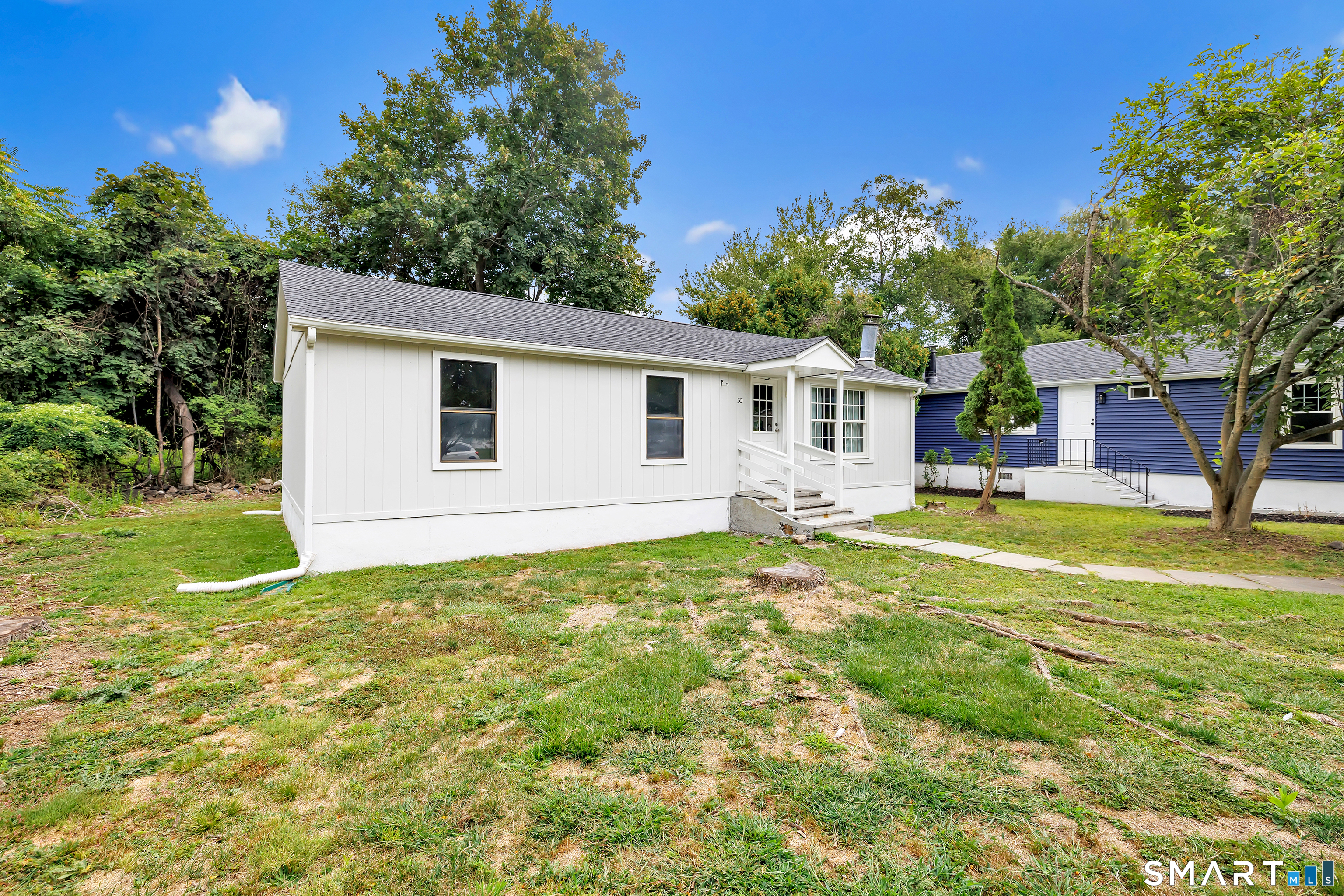 30 Crescent Park Road Westport, CT 06880 - Photo 2 of 33