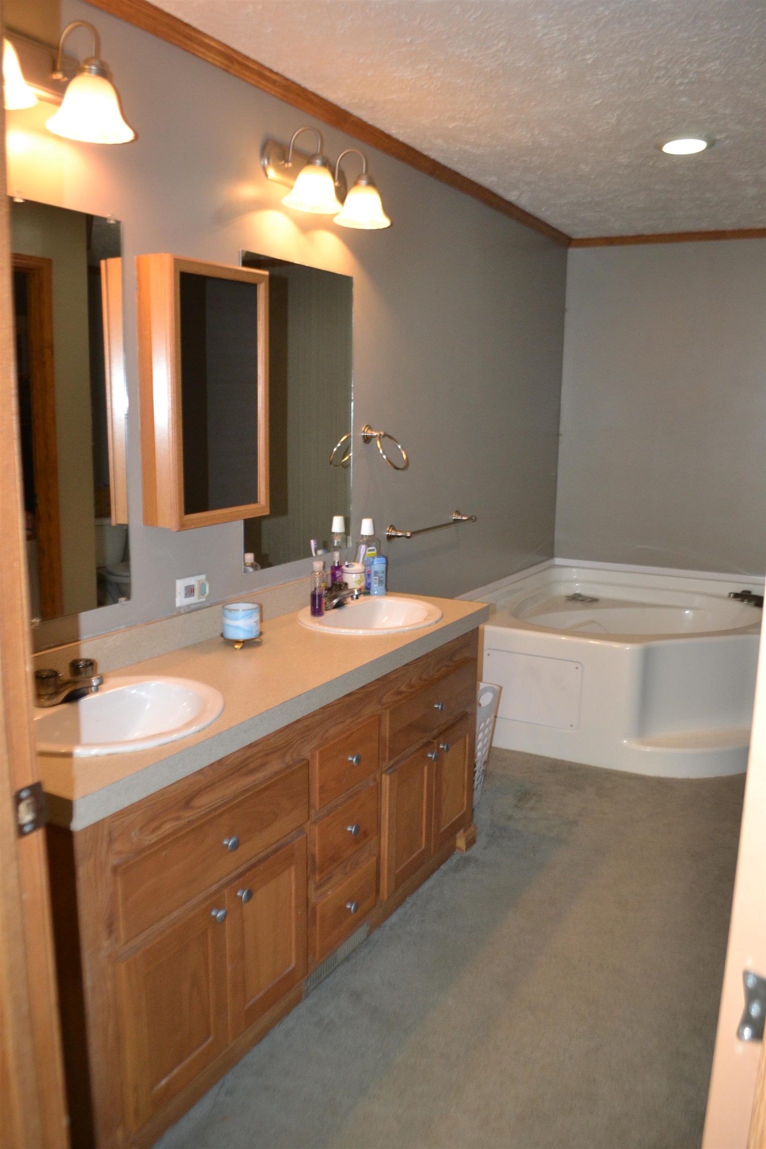 2160 East Almeda Beach Road Pinconning, MI 48650 - Photo 11 of 28