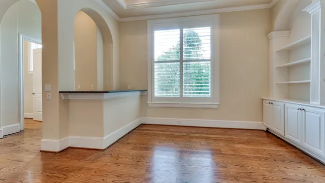 $7,500 | 1700 Sunset Boulevard, Unit E, Houston, TX 77005