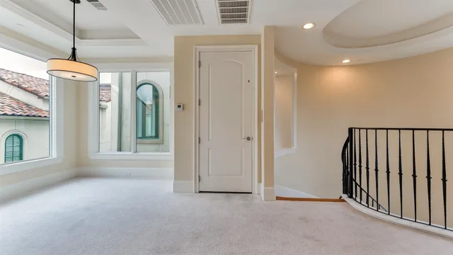 $7,500 | 1700 Sunset Boulevard, Unit E, Houston, TX 77005