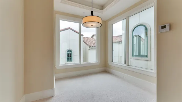 $7,500 | 1700 Sunset Boulevard, Unit E, Houston, TX 77005