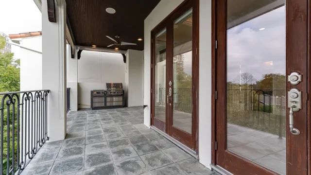 $7,500 | 1700 Sunset Boulevard, Unit E, Houston, TX 77005