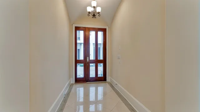 $7,500 | 1700 Sunset Boulevard, Unit E, Houston, TX 77005