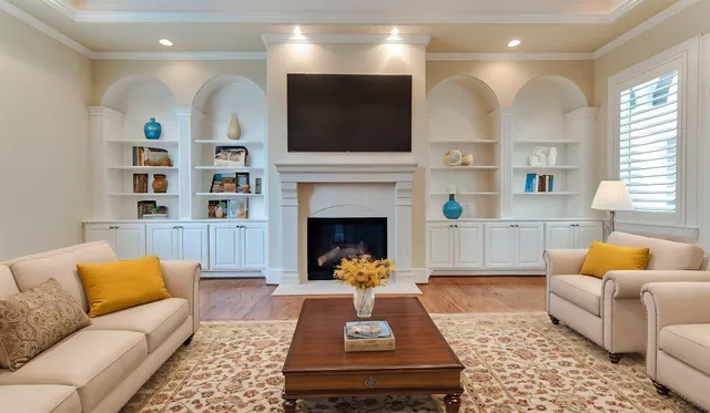 $7,500 | 1700 Sunset Boulevard, Unit E, Houston, TX 77005