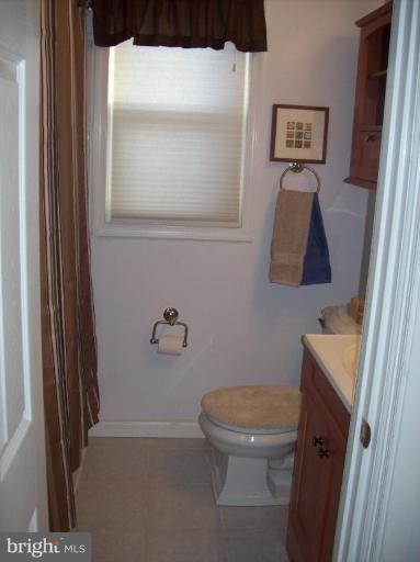 616 Aldworth Road Dundalk, MD 21222 - Photo 22 of 30 Updated Full Upper Level Bath