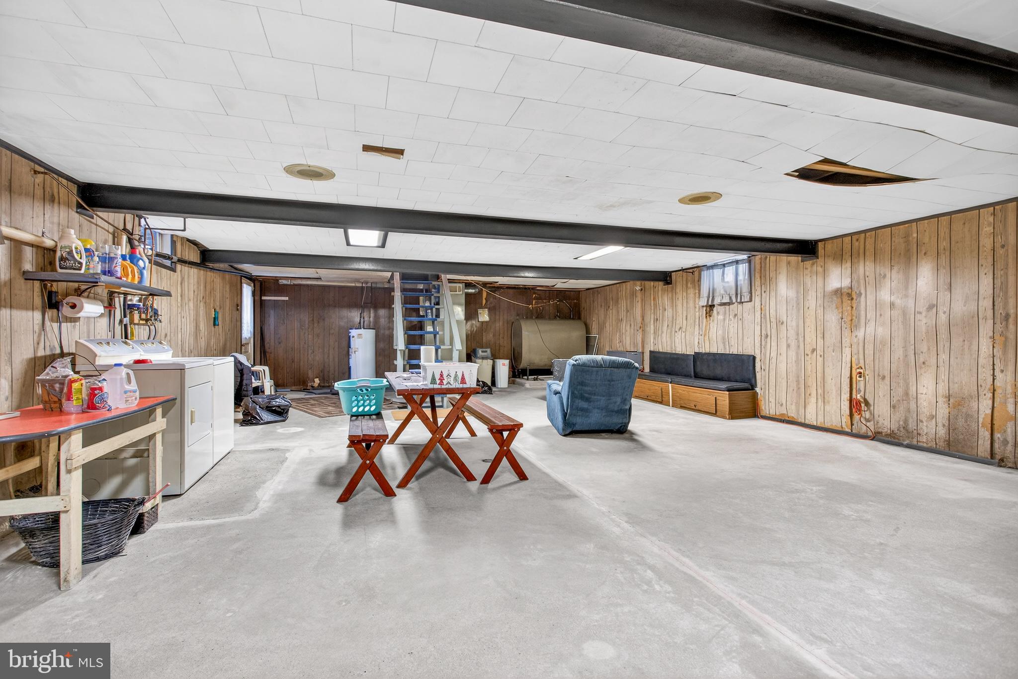 39 Commons Road Kutztown, PA 19530 - Photo 24 of 33 a view of a room with furniture