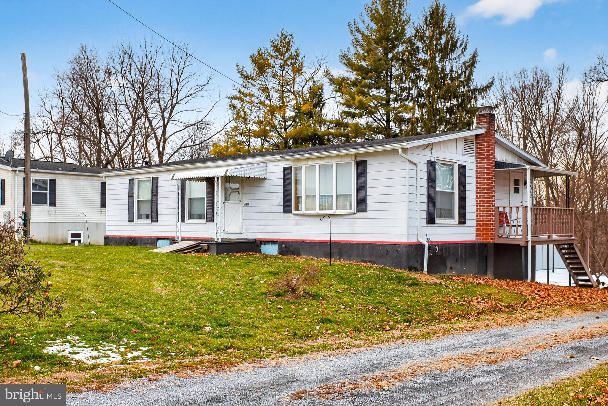39 Commons Road Kutztown, PA 19530 - Photo 33 of 33 a front view of a house with a swimming pool