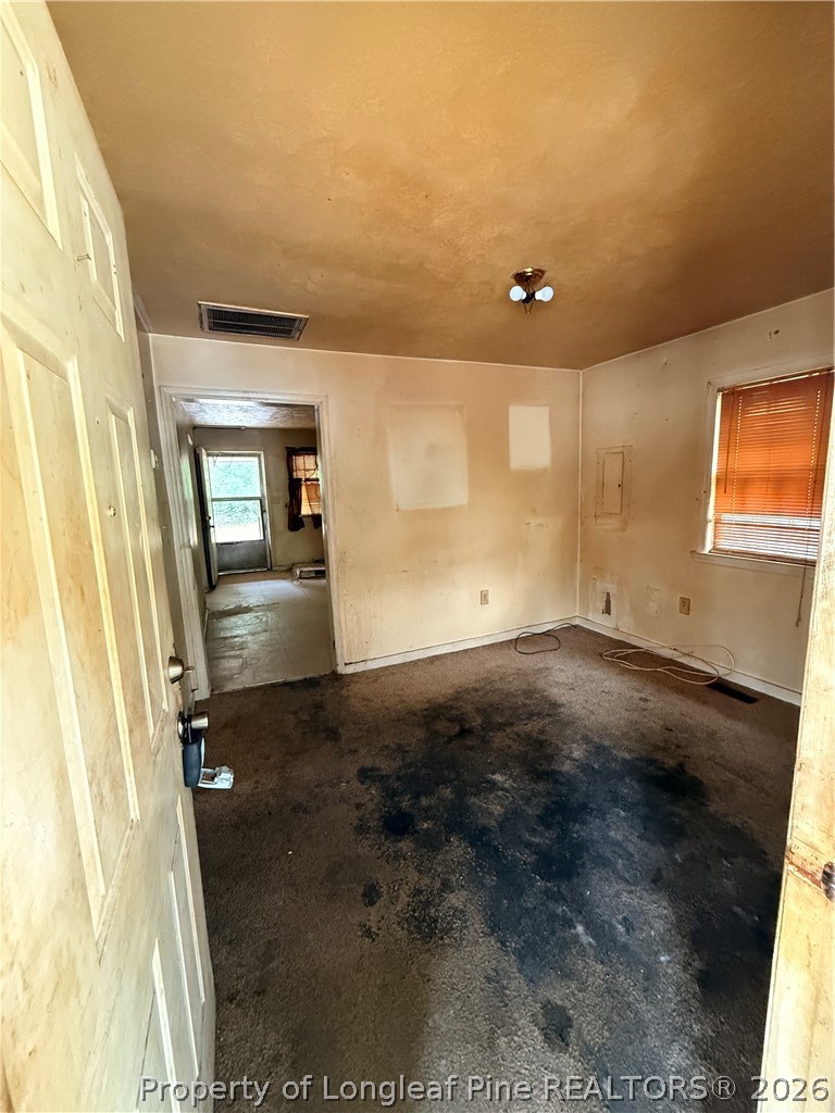 1121 Turnpike Road Fayetteville, NC 28305 - Photo 2 of 10