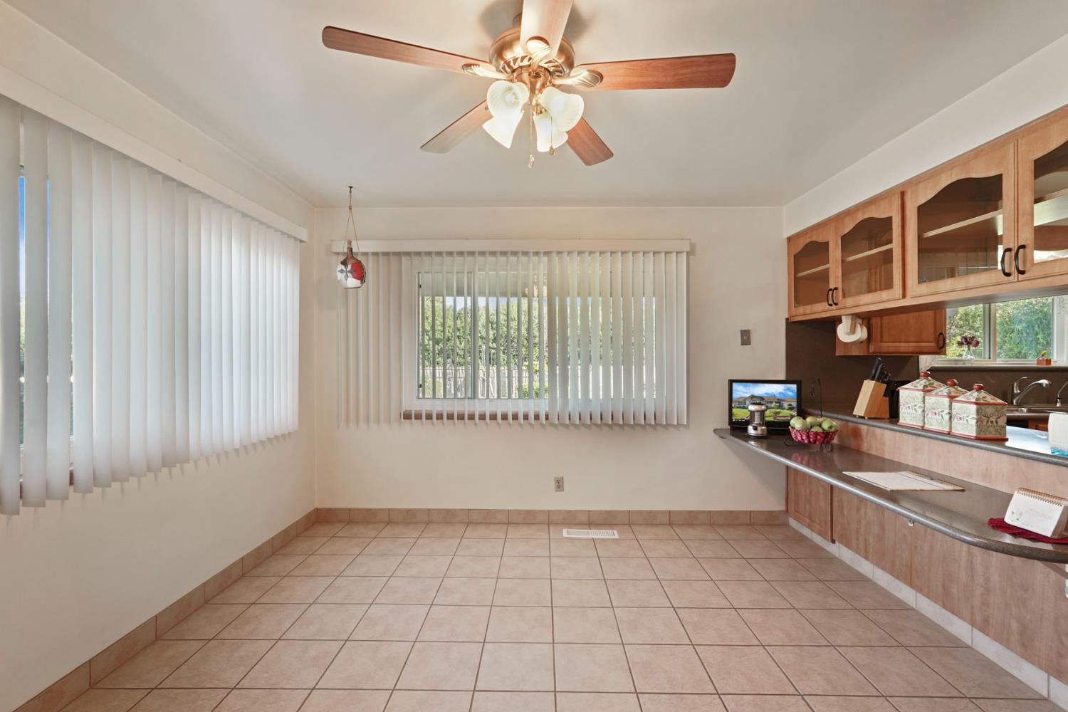 4678 East Woodbridge Road Acampo, CA 95220 - Photo 15 of 45