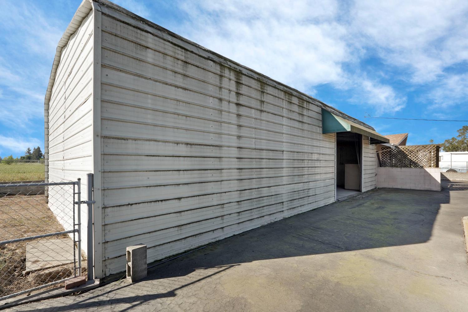 4678 East Woodbridge Road Acampo, CA 95220 - Photo 38 of 45