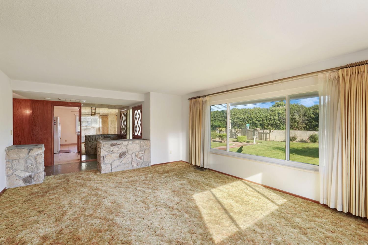 4678 East Woodbridge Road Acampo, CA 95220 - Photo 8 of 45