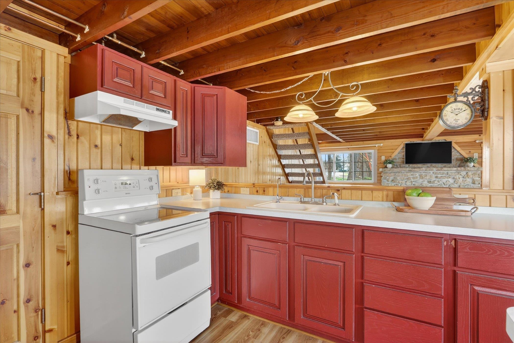 433 East Ellendale Road Edgerton, WI 53534 - Photo 11 of 48