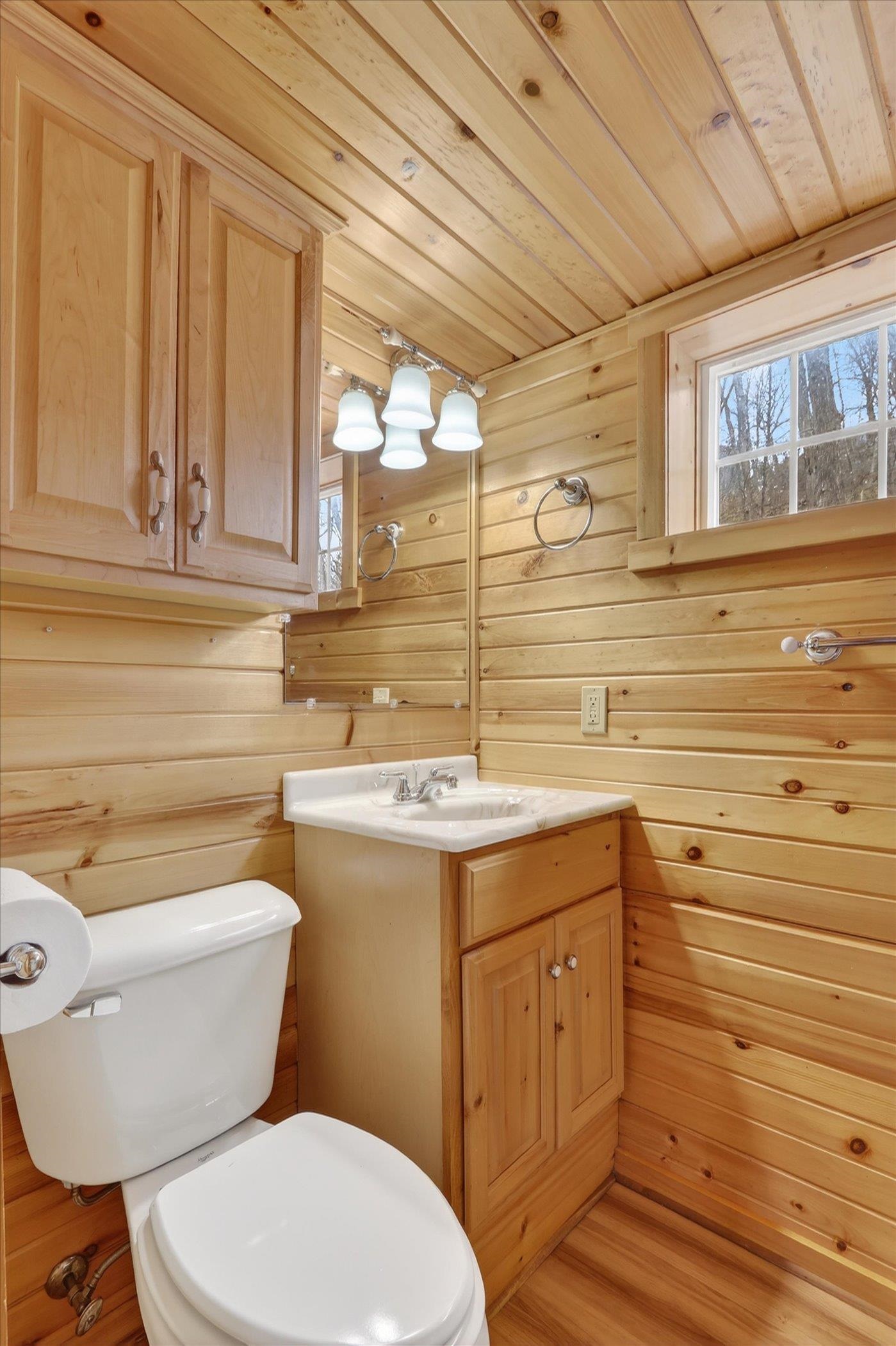 433 East Ellendale Road Edgerton, WI 53534 - Photo 14 of 48