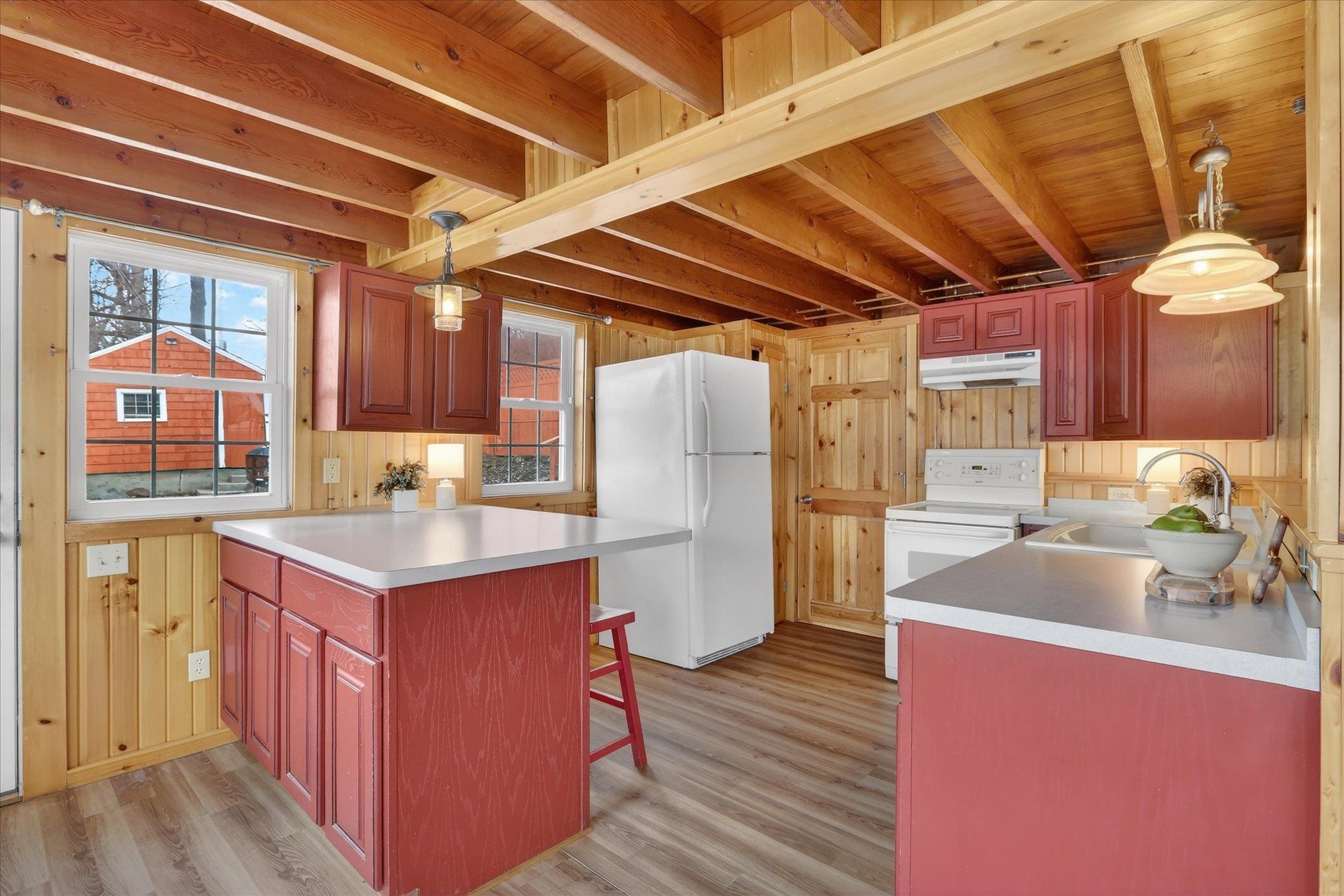 433 East Ellendale Road Edgerton, WI 53534 - Photo 8 of 48