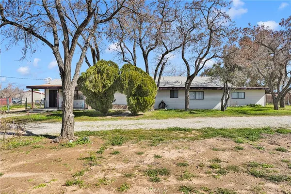 $470,000 | 11441 Hemlock Avenue, Hesperia, CA 92345