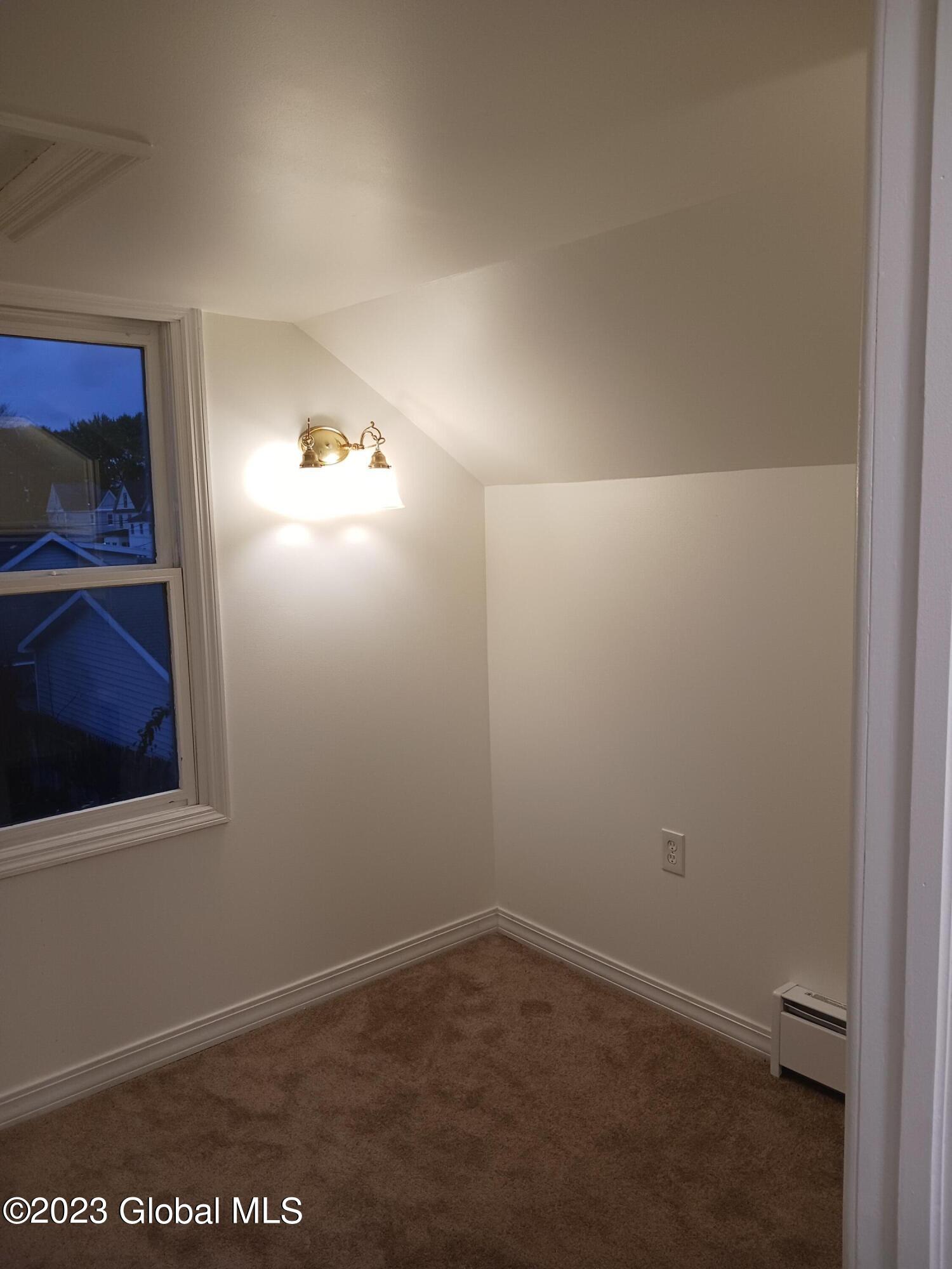 1071 Laura Street Rotterdam, NY 12306 - Photo 11 of 21 laura bedroom2