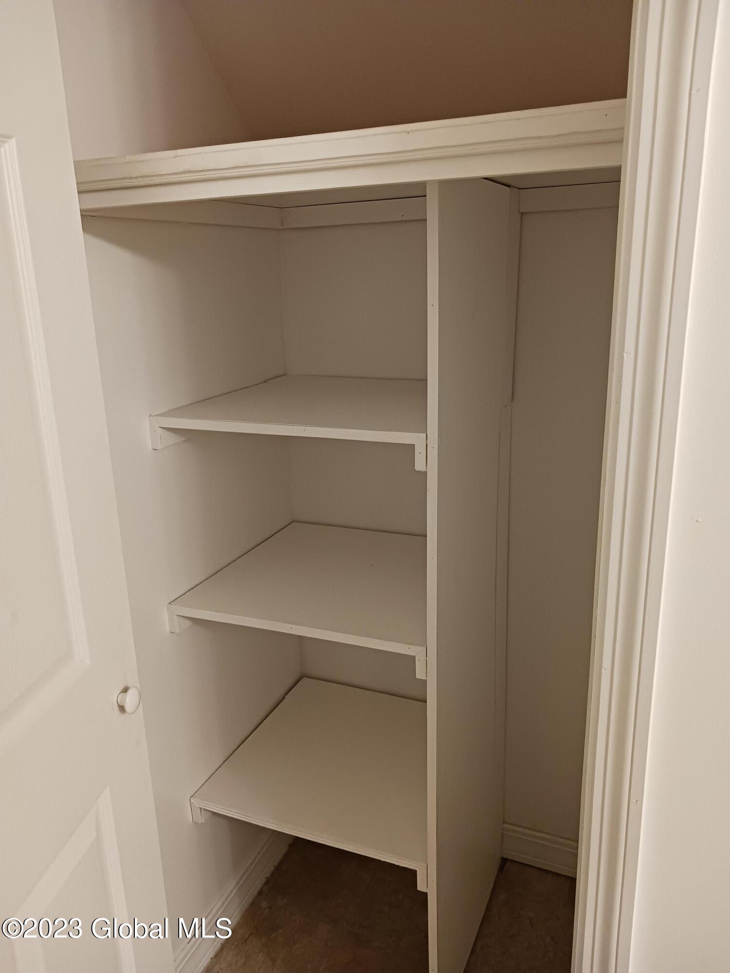 1071 Laura Street Rotterdam, NY 12306 - Photo 15 of 21 laura closet