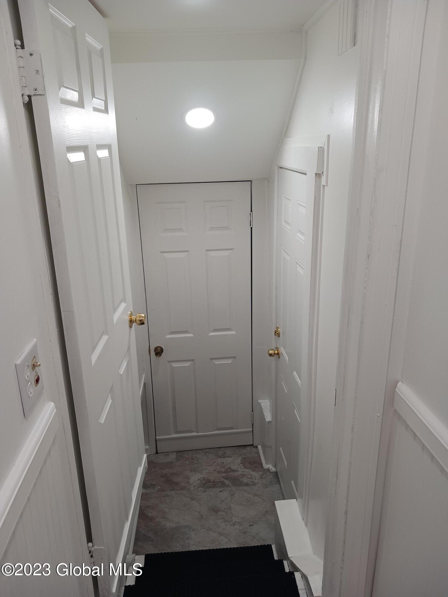 1071 Laura Street Rotterdam, NY 12306 - Photo 19 of 21 laura entry basement