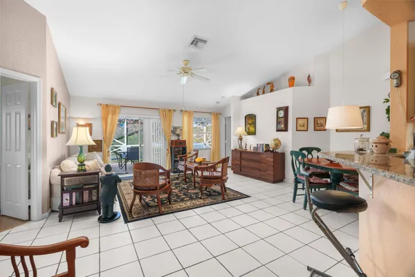 $2,800 | 5260 Grande Palm Circle, Delray Beach, FL 33484
