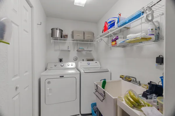 $2,800 | 5260 Grande Palm Circle, Delray Beach, FL 33484