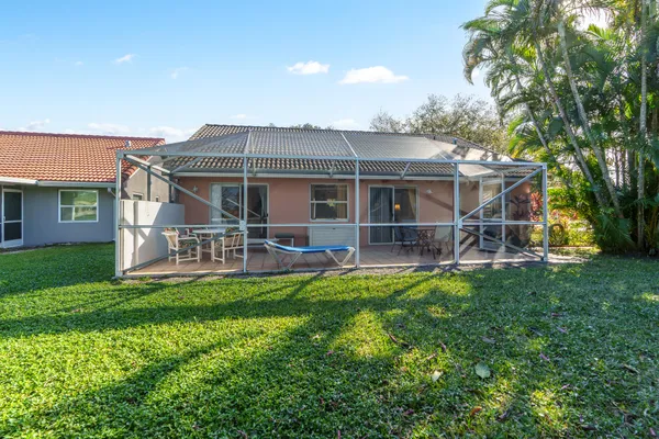 $2,800 | 5260 Grande Palm Circle, Delray Beach, FL 33484