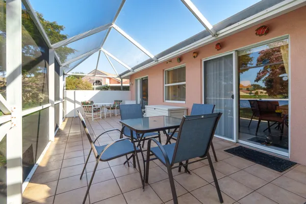 $2,800 | 5260 Grande Palm Circle, Delray Beach, FL 33484