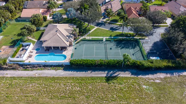 $2,800 | 5260 Grande Palm Circle, Delray Beach, FL 33484