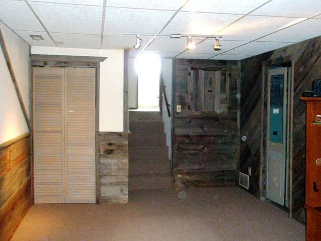 209 North Mamer Road Spokane, WA 99216 - Photo 2 of 9