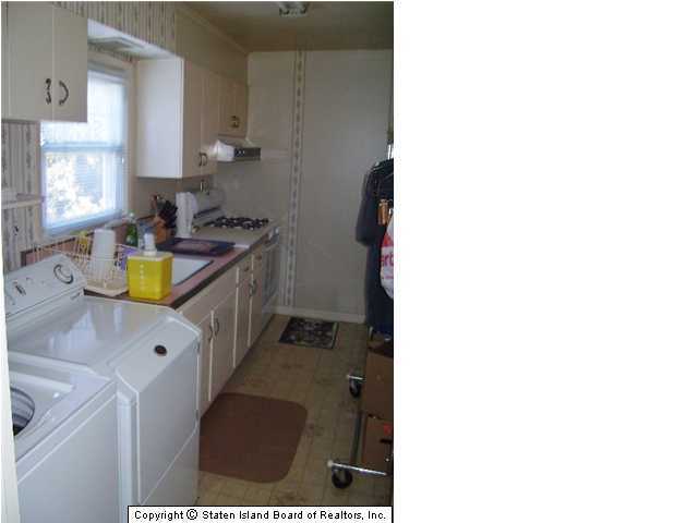 114 Duncan Road Staten Island, NY 10301 - Photo 14 of 17 Additional Photo