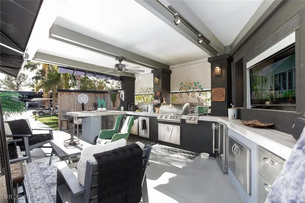 $319,900 | 8175 Arville Street, Unit 254, Las Vegas, NV 89139