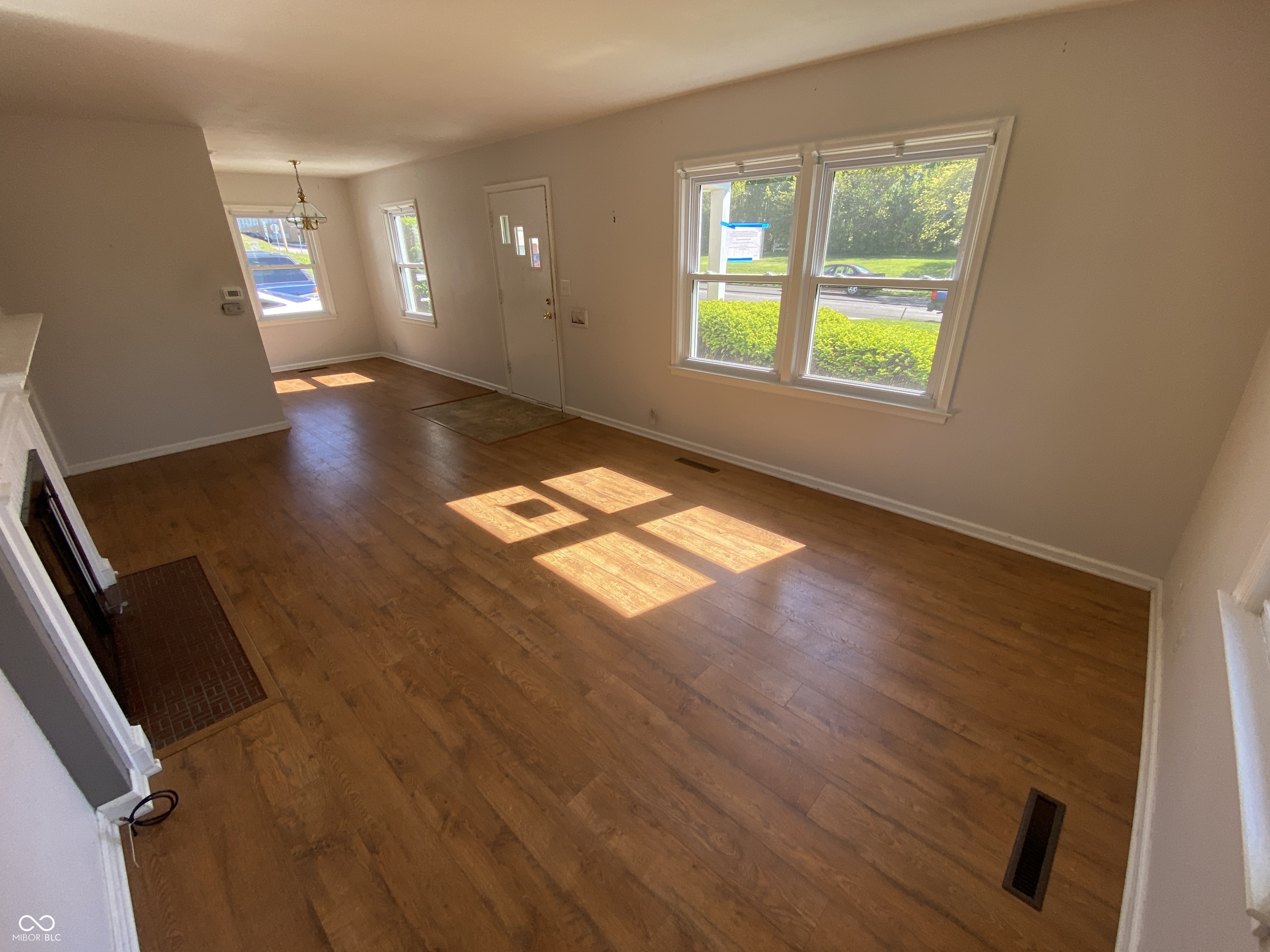 611 Chestnut Street Anderson, IN 46012 - Photo 7 of 14
