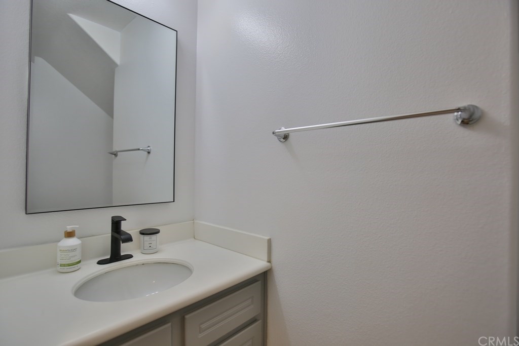 56 Sunset Circle Westminster, CA 92683 - Photo 16 of 50