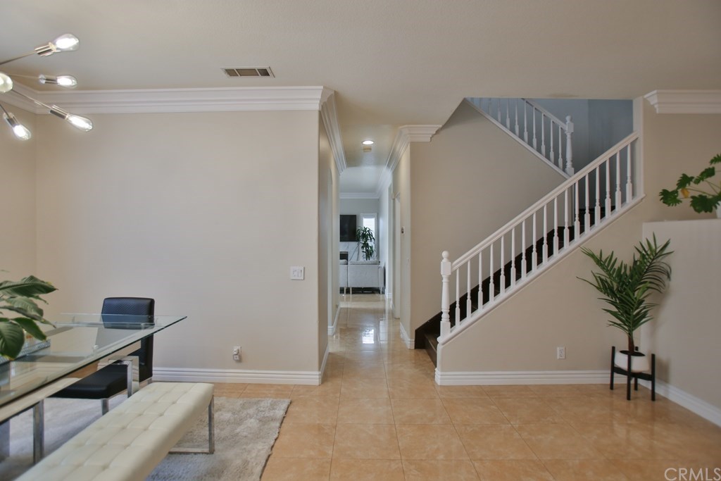 56 Sunset Circle Westminster, CA 92683 - Photo 30 of 50