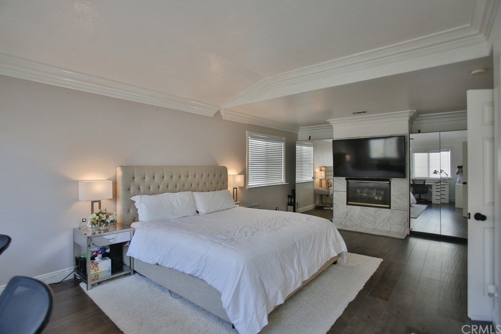 56 Sunset Circle Westminster, CA 92683 - Photo 35 of 50