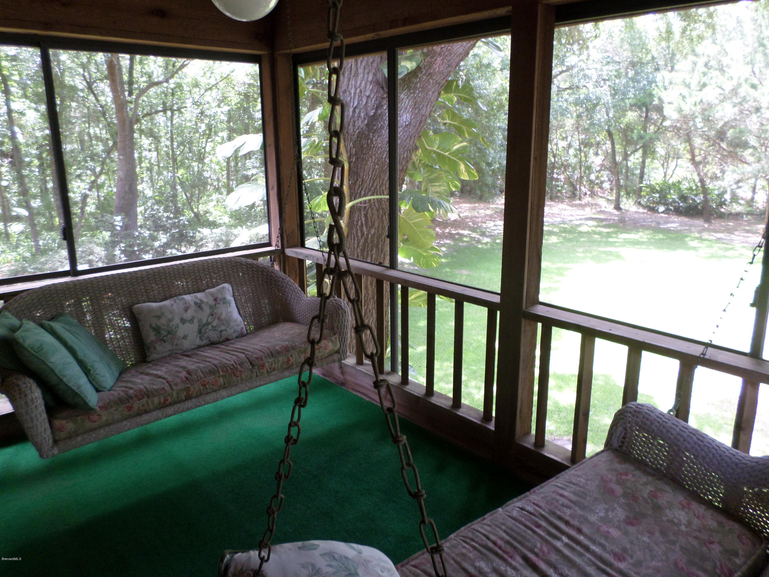3570 Grant Line Road Mims, FL 32754 - Photo 31 of 48 Screen Room # 1