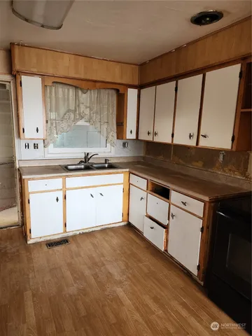 $200,000 | 315 East 7th Street, Warden, WA 98857