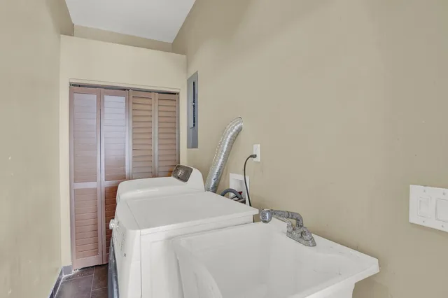 $10,000 | 11231 Ira Lane, Lake Worth, FL 33449