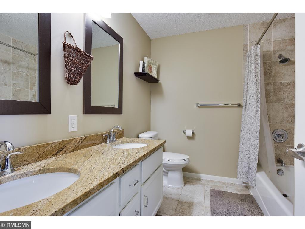 335 Pleasantview Road Chanhassen, MN 55317 - Photo 12 of 22 Gallery Image 12
