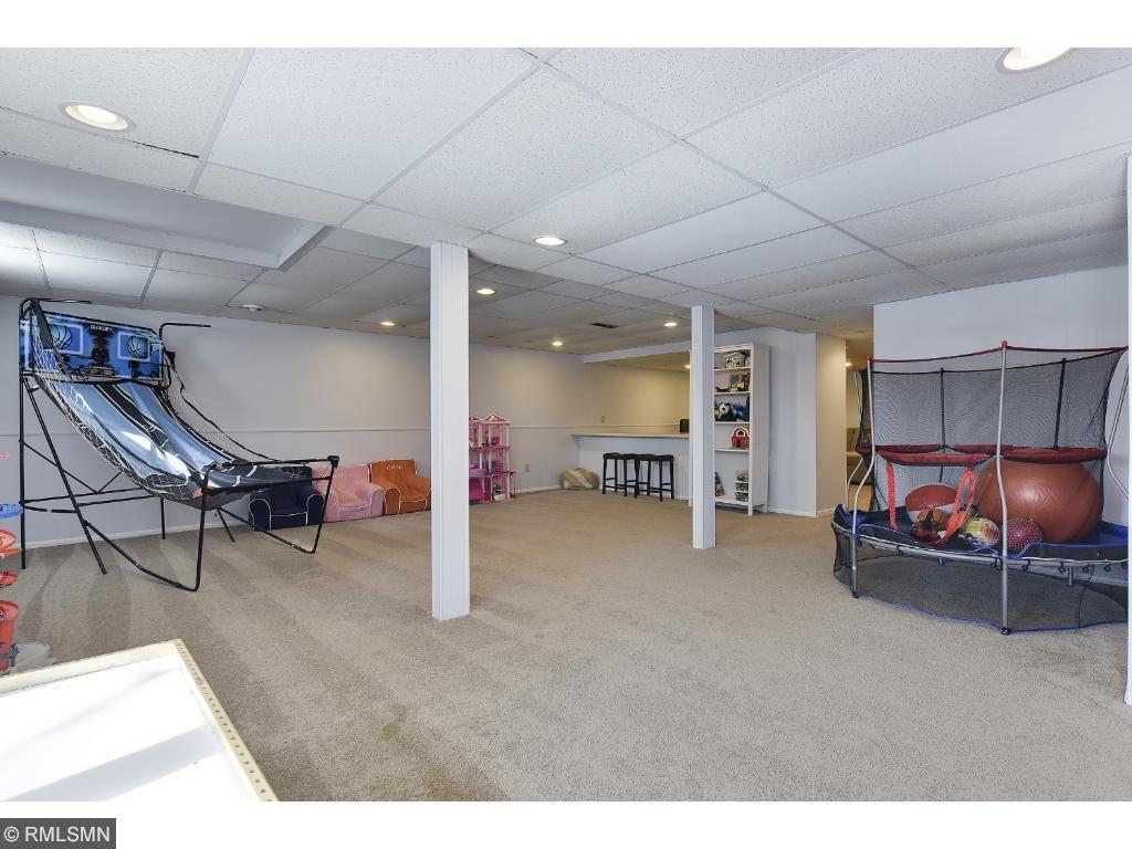 335 Pleasantview Road Chanhassen, MN 55317 - Photo 15 of 22 Gallery Image 15