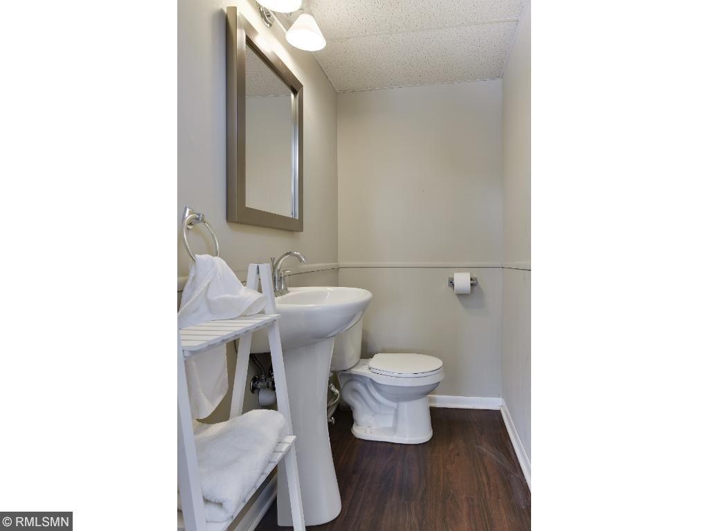 335 Pleasantview Road Chanhassen, MN 55317 - Photo 16 of 22 Gallery Image 16