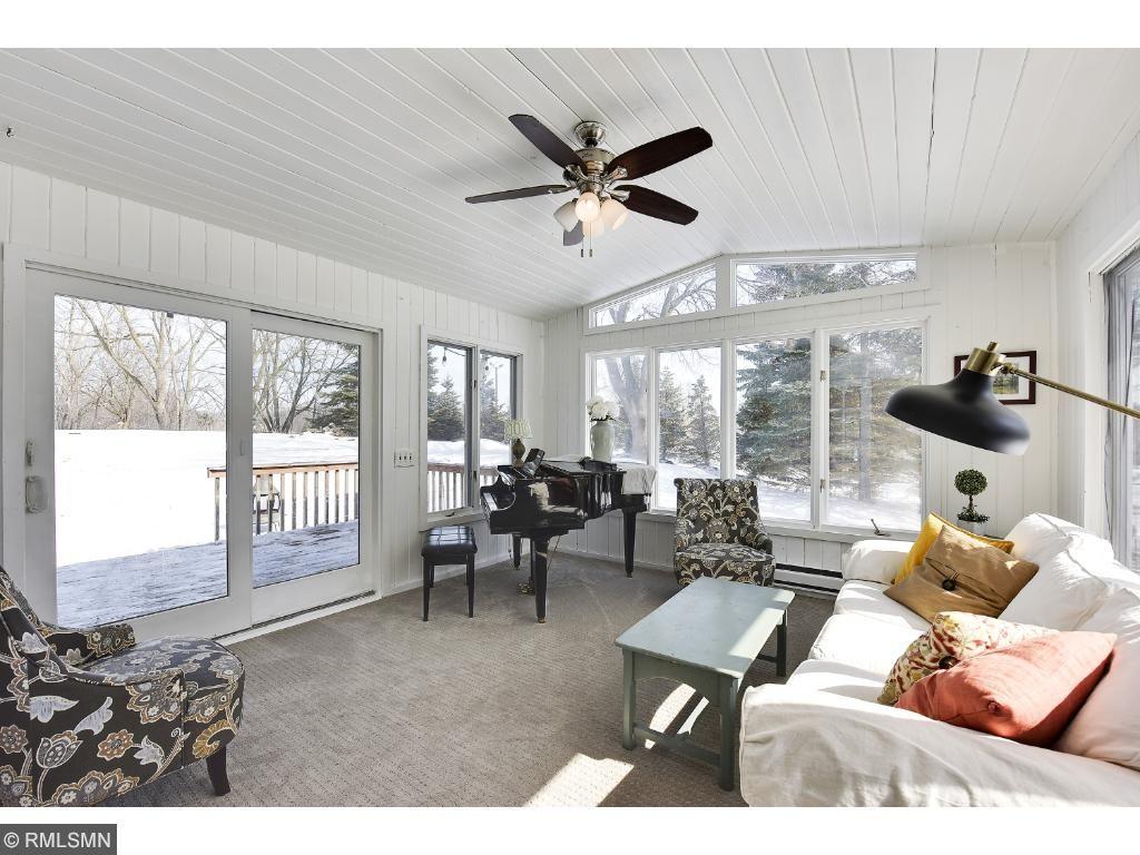 335 Pleasantview Road Chanhassen, MN 55317 - Photo 8 of 22 Gallery Image 8