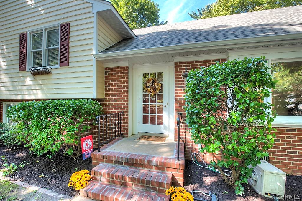 56 Stanmore Road Chesterfield, VA 23236 - Photo 1 of 50 Gallery Image 1