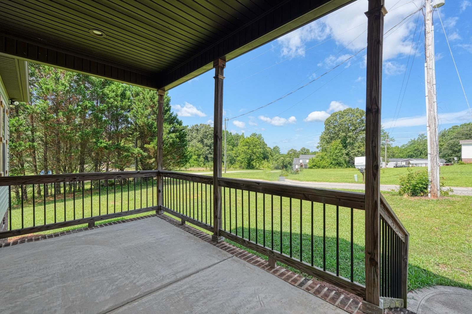 183 Pearson Street Moore, SC 29369 - Photo 8 of 30