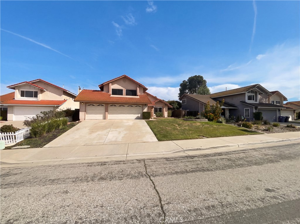 9036 Limecrest Drive Riverside, CA 92508 - Photo 6 of 18