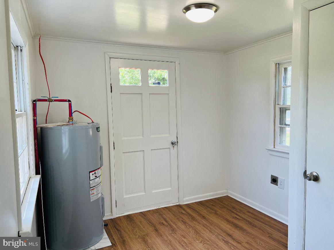 23391 Custom House Road Deal Island, MD 21821 - Photo 26 of 64 1st Floor 10'x9' Utility Room