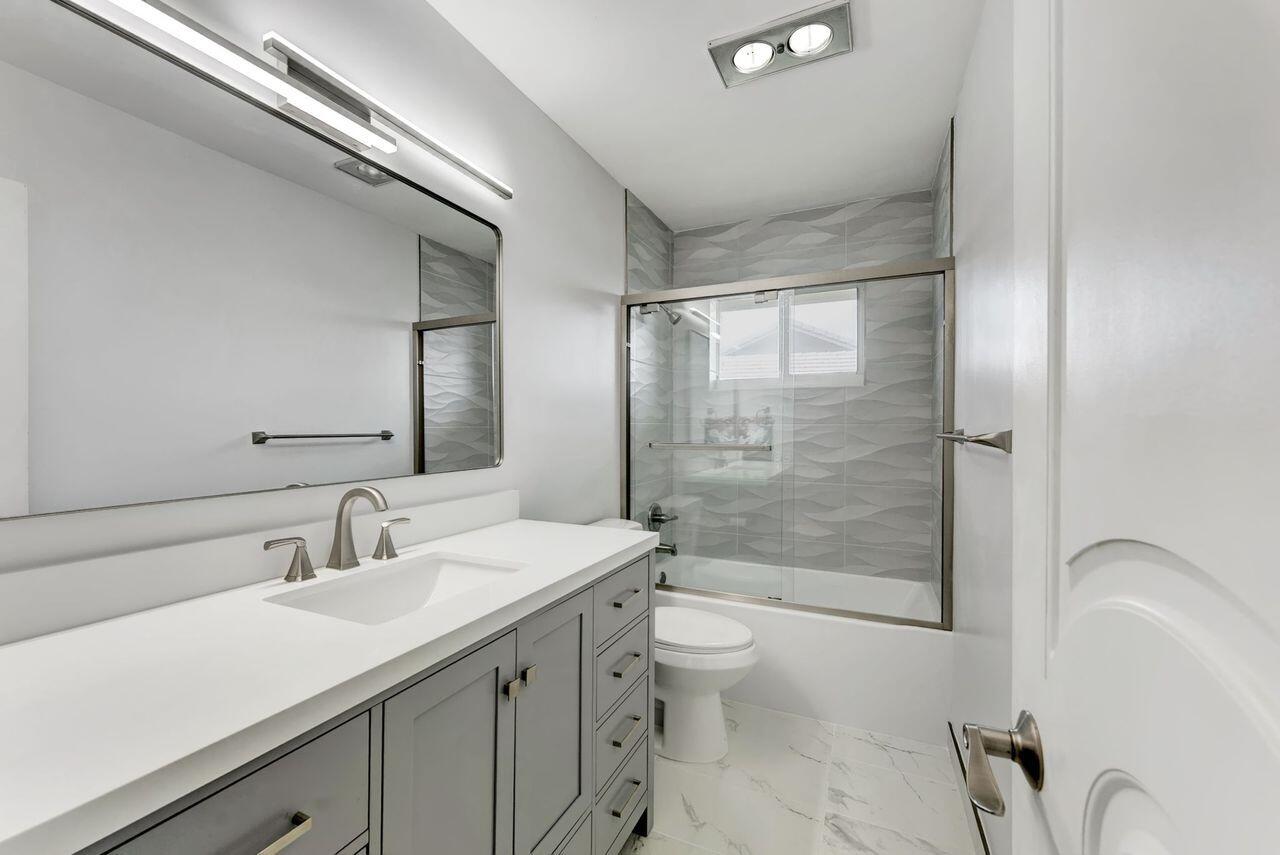 1198 Southwest 5th Court Boca Raton, FL 33432 - Photo 19 of 28 fgNb5hmg