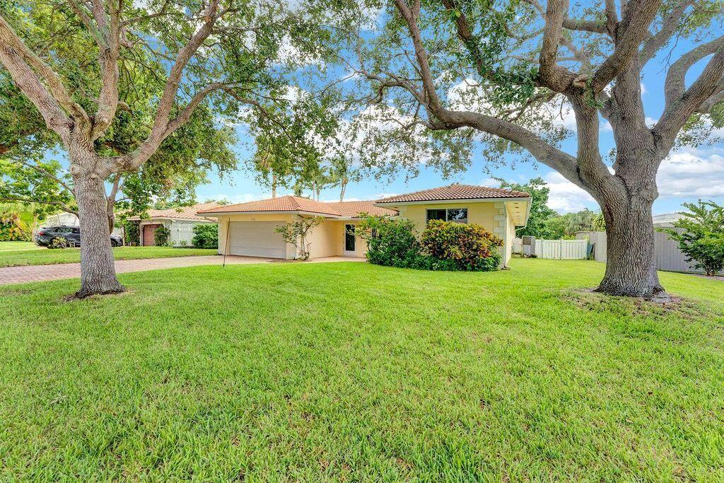 1198 Southwest 5th Court Boca Raton, FL 33432 - Photo 9 of 28 sfFvDO1A